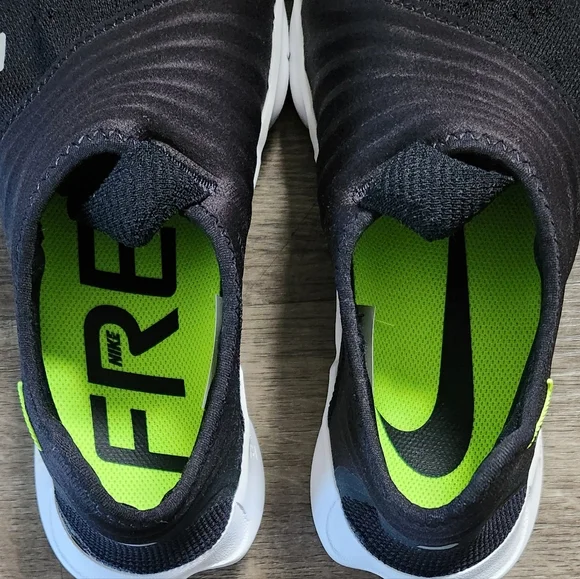 *NEW* Nike Free RN 3.0 Flyknit Sz 10 Slip On Running Walking RARE HTF Shoe Black - Picture 6 of 12